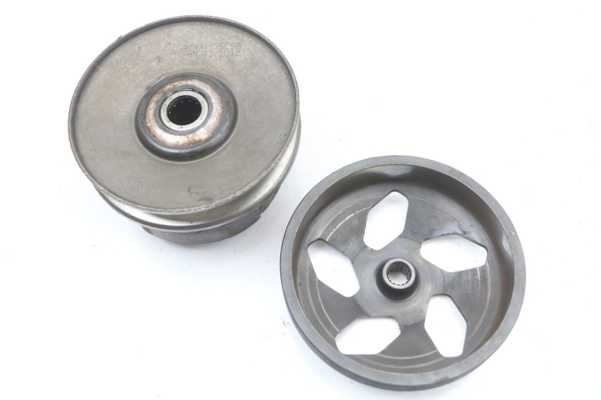 photo de EMBRAGUE YAMAHA YN NEO'S 50 (1997 - 2004) - Primer plano técnico