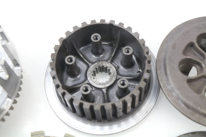 photo de EMBRAGUE YAMAHA YZ-F YZF 250 (2007 - 2013) - Ángulo de visión alternativo