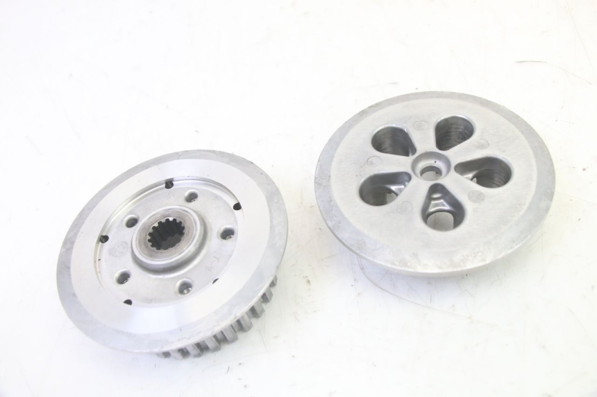 photo de EMBRAGUE YAMAHA YZ-F YZF 250 (2014 - 2018) - Estado de la superficie y material