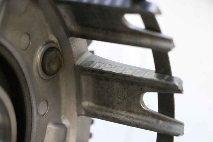 photo de EMBRAGUE YAMAHA YZF R GENESIS 750 (1993 - 1998) - Otra vista del artículo