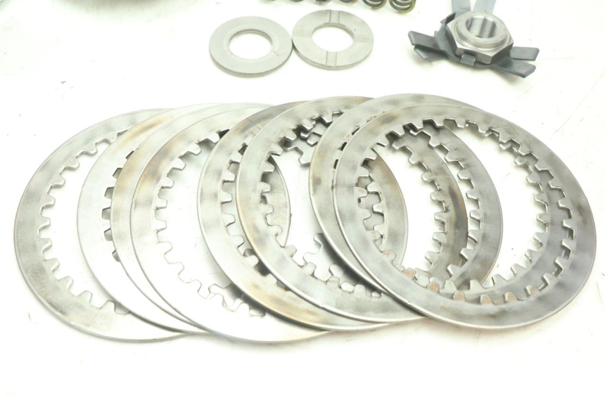photo de EMBRAGUE YAMAHA YZF R6 600 (2008 - 2009) - Zoom estado de uso