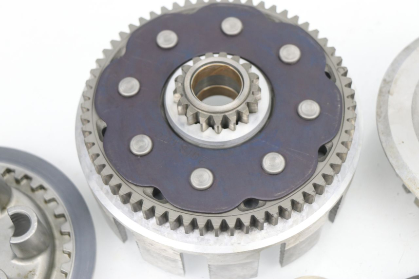 photo de EMBRAGUE YAMAHA YZF YZ-F 450 (2006 - 2009) - Detalles de los puntos de fijación