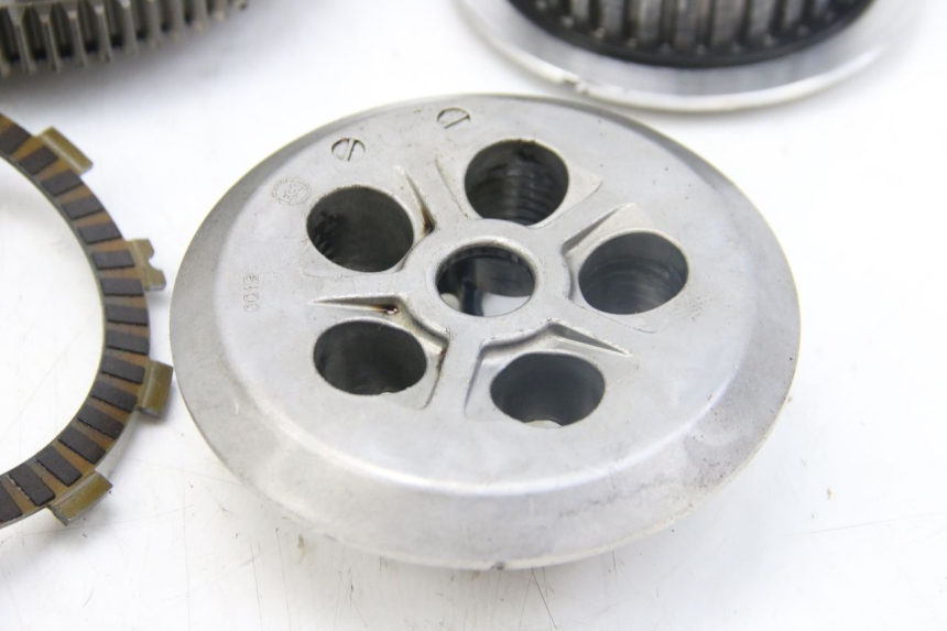 photo de EMBRAGUE KAWASAKI Z ABS 1000 (2014 - 2020) - Estado de la superficie y material