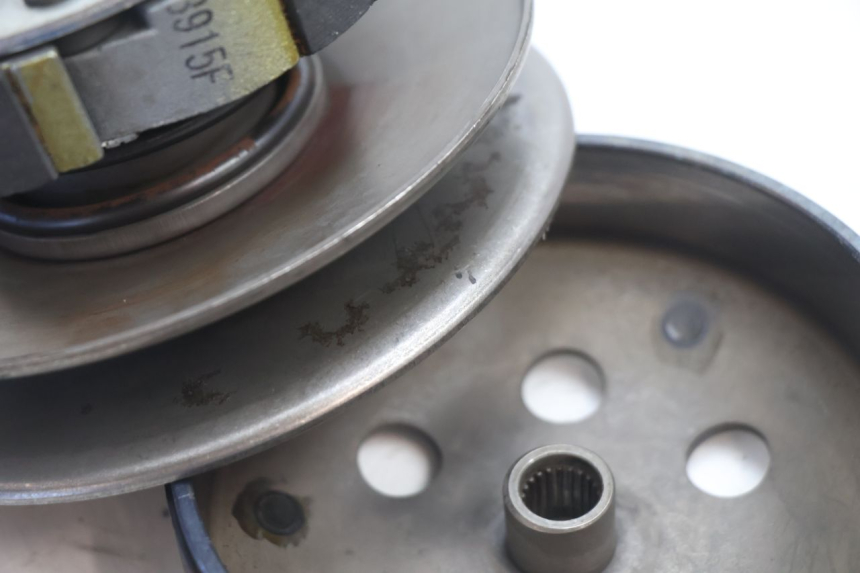 photo de EMBRAGUE PIAGGIO ZIP 2T 50 (2009 - 2019) - Zoom estado de uso