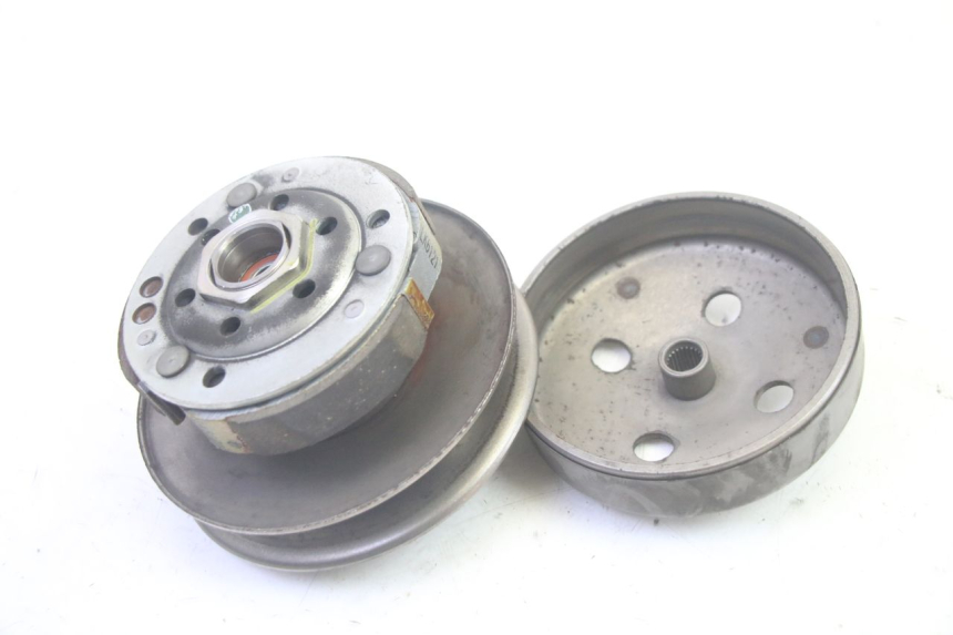 photo de EMBRAGUE PIAGGIO ZIP 4T 50 (2018 - 2020) - Vista principal