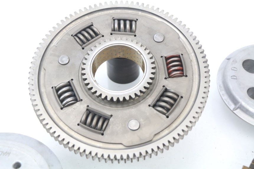 photo de EMBRAGUE KAWASAKI ZZR 600 (1995 - 2004) - Detalles de los puntos de fijación