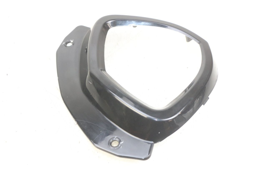 photo de ENTOURAGE CUENTA KILÓMETROS KYMCO AGILITY 16+ 4T 50 (2018 - 2023) - Otra perspectiva