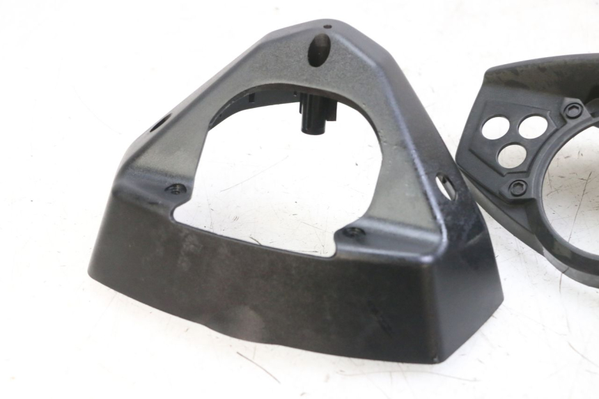 photo de CARENADO VELOCIMETRO YAMAHA BW'S BWS 125 (2010 - 2013) - Primer plano técnico