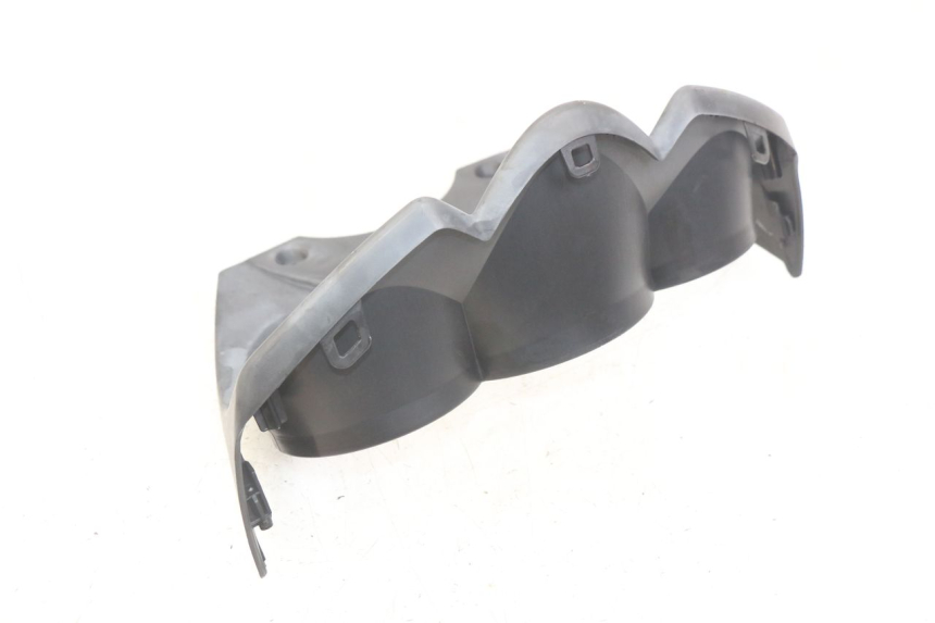 photo de ENTOURAGE CUENTA KILÓMETROS PEUGEOT CITYSTAR 125 (2011 - 2017) - Primer plano técnico