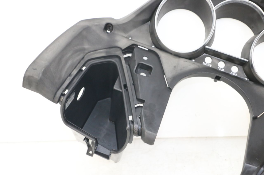 photo de CARENADO VELOCIMETRO KYMCO DINK STREET ABS 125 (2011 - 2018) - Estado de la superficie y material