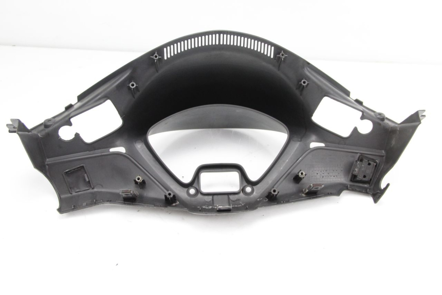 photo de CARENADO VELOCIMETRO HONDA FES PANTHEON 125 (2003 - 2007) - Detalle de la pieza