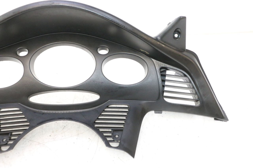 photo de CARENADO VELOCIMETRO HONDA FJS SILVER WING SILVERWING 400 (2005 - 2008) - Características distintivas