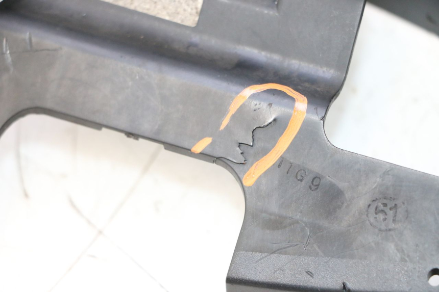 photo de CARENADO VELOCIMETRO SUZUKI GSR 600 (2005 - 2012) - Zoom estado de uso