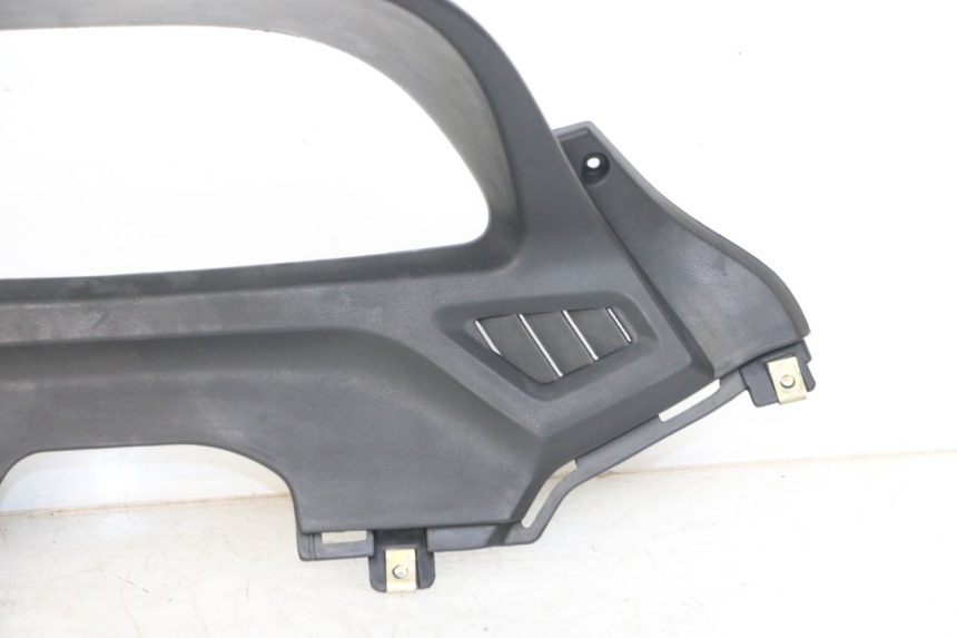 photo de CARENADO VELOCIMETRO KYMCO XCITING 500 (2007 - 2010) - Estado de la superficie y material