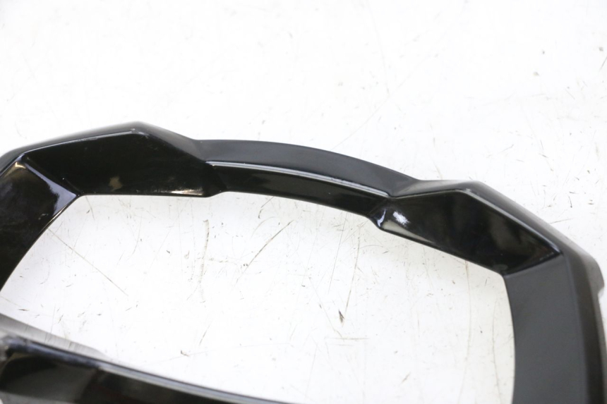 photo de CARENADO VELOCIMETRO PIAGGIO MP3 HPE 310 (2024 - 2025) - Estado de la superficie y material