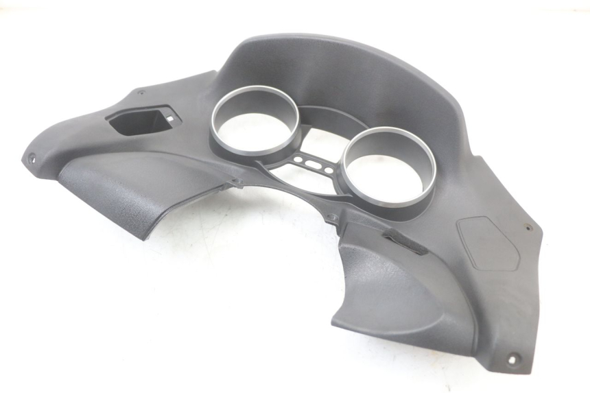 photo de ENTOURAGE CUENTA KILÓMETROS PIAGGIO MP3 LT 400 (2007 - 2012) - Zoom estado de uso