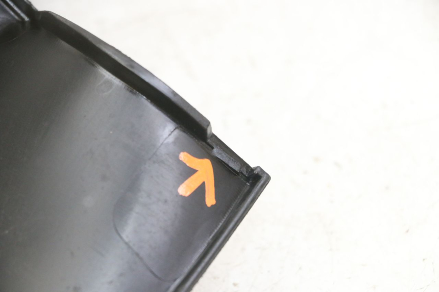 photo de ENTOURAGE CUENTA KILÓMETROS PIAGGIO MP3 LT 400 (2007 - 2012) - Características distintivas