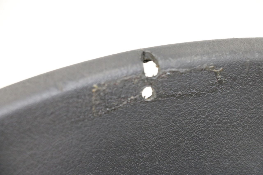 photo de CUADRO DE INSTRUMENTOS PIAGGIO MP3 125 (2006 - 2014) - Estado de la superficie y material