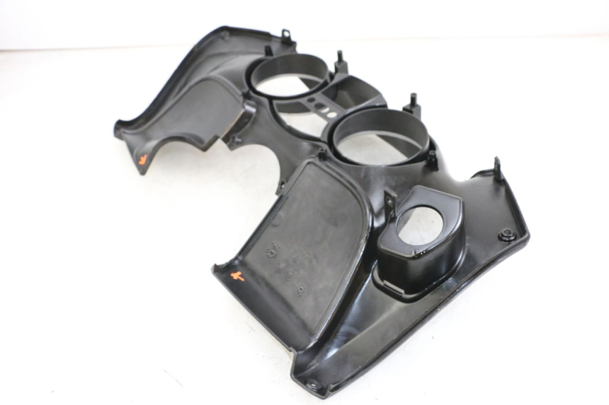 photo de ENTOURAGE CUENTA KILÓMETROS PIAGGIO MP3 500 (2011 - 2015) - Primer plano técnico