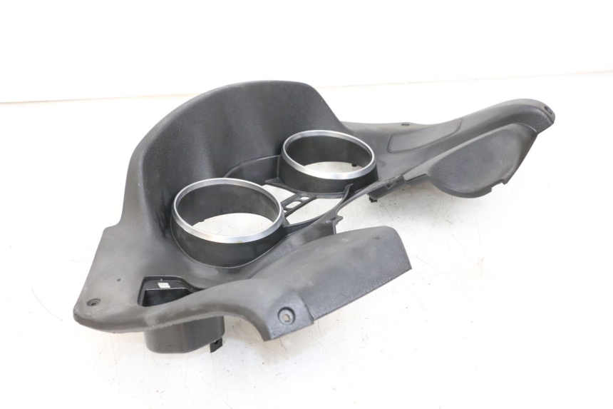 photo de ENTOURAGE CUENTA KILÓMETROS PIAGGIO MP3 500 (2011 - 2015) - Estado de la superficie y material