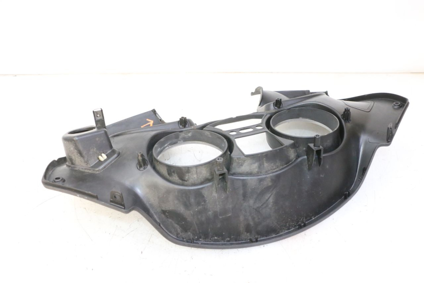 photo de ENTOURAGE CUENTA KILÓMETROS PIAGGIO MP3 500 (2011 - 2015) - Detalle de la pieza