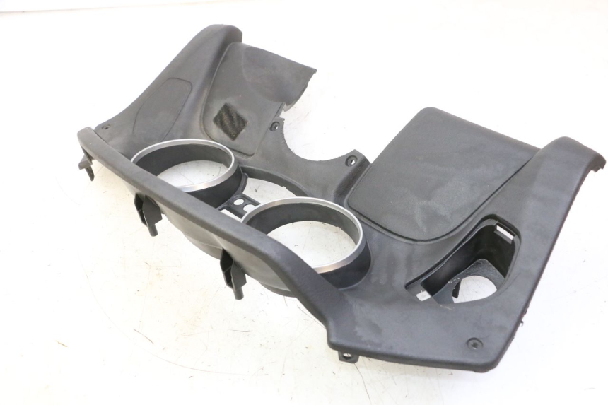 photo de CARENADO VELOCIMETRO PIAGGIO MP3 RL 250 (2006 - 2010) - Detalles de los puntos de fijación