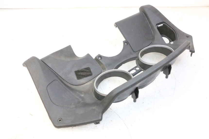 photo de CARENADO VELOCIMETRO PIAGGIO MP3 RL 250 (2006 - 2010) - Estado de la superficie y material