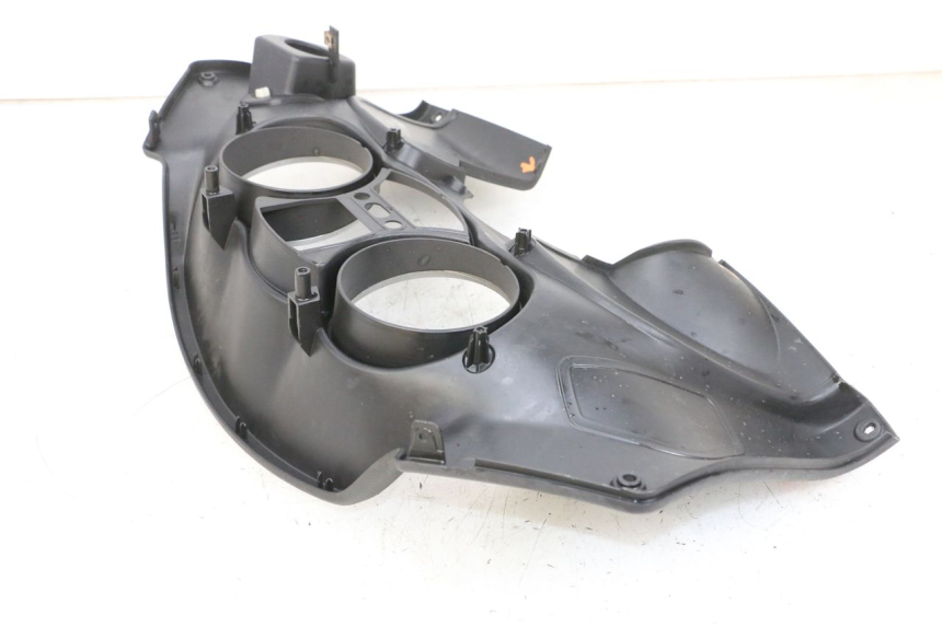 photo de CUADRO DE INSTRUMENTOS PIAGGIO MP3 125 (2006 - 2014) - Detalles de los puntos de fijación