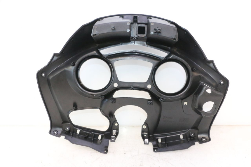 photo de CARENADO VELOCIMETRO PIAGGIO MP3 500 (2016 - 2018) - Primer plano técnico