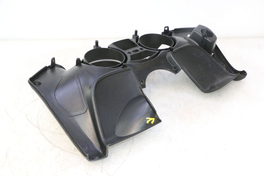 photo de ENTOURAGE CUENTA KILÓMETROS PIAGGIO MP3 500 (2011 - 2015) - Otra perspectiva