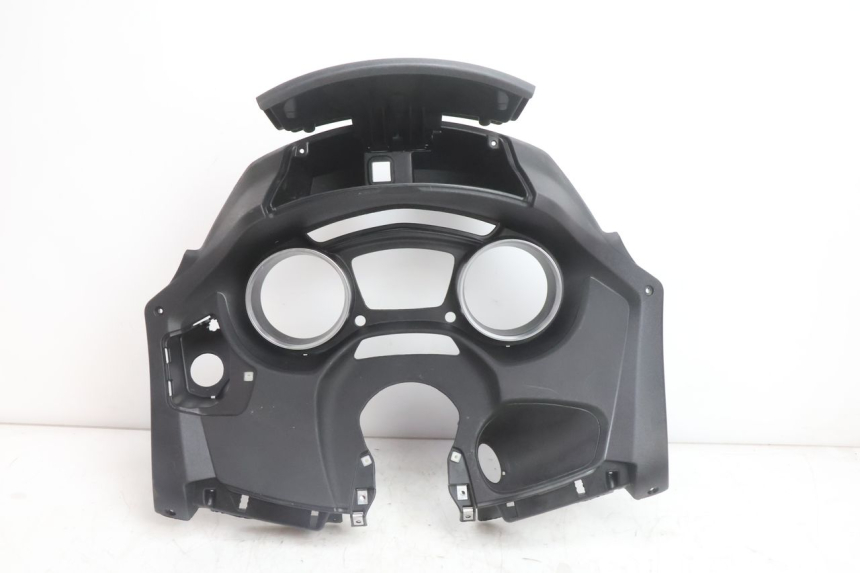 photo de CARENADO VELOCIMETRO PIAGGIO MP3 500 (2016 - 2018) - Primer plano técnico