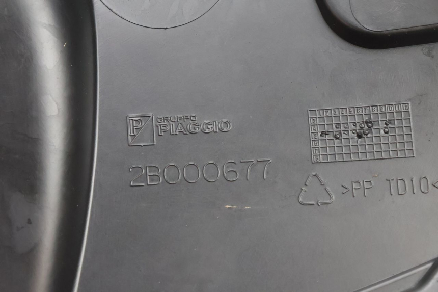 photo de CARENADO VELOCIMETRO PIAGGIO MP3 500 (2016 - 2018) - Marcados y referencias originales