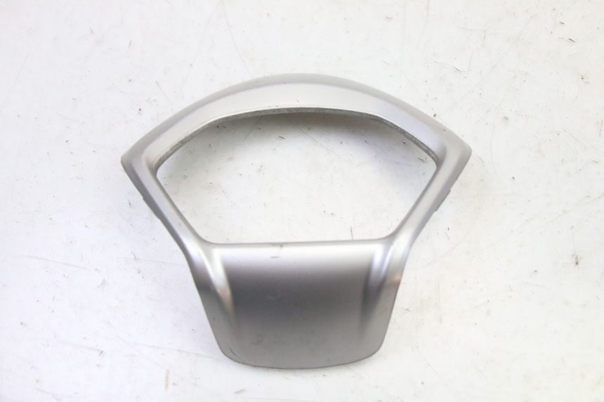 photo de CARENADO VELOCIMETRO KYMCO LIKE 4T 50 (2019 - 2025) - Detalle de la pieza