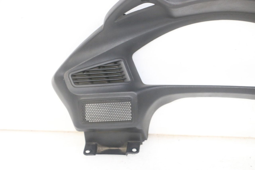 photo de CARENADO VELOCIMETRO HONDA NTV DEAUVILLE ABS 700 (2007 - 2016) - Detalles de los puntos de fijación