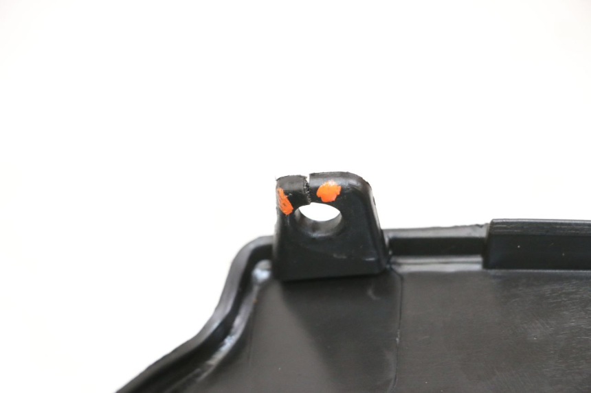 photo de ENTOURAGE CUENTA KILÓMETROS PIAGGIO MP3 LT 400 (2007 - 2012) - Detalle de la pieza