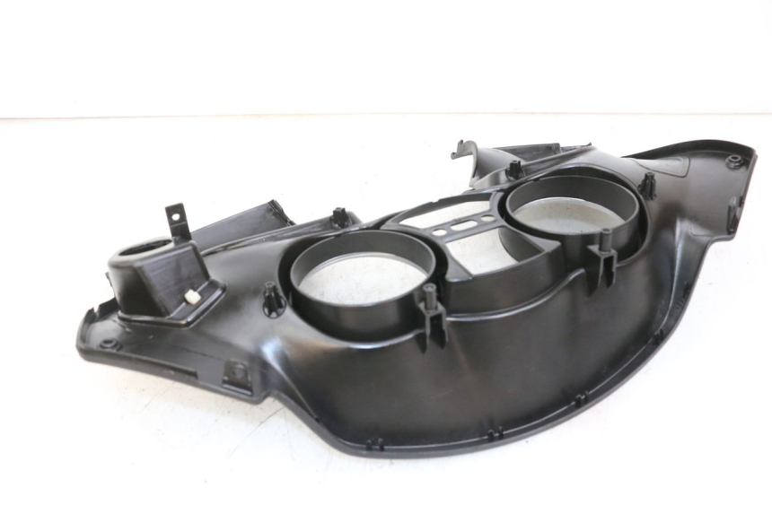 photo de ENTOURAGE CUENTA KILÓMETROS PIAGGIO MP3 LT 400 (2007 - 2012) - Otra perspectiva