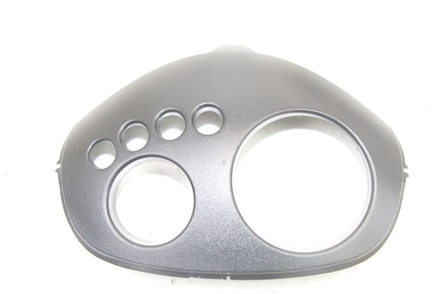 photo de ENTOURAGE CUENTA KILÓMETROS PIAGGIO ZIP 4T 50 (2018 - 2020) - Vista principal