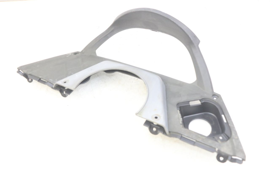 photo de ENTOURAGE CUENTA KILÓMETROS DAELIM S3 125 (2010 - 2017) - Detalles de los puntos de fijación