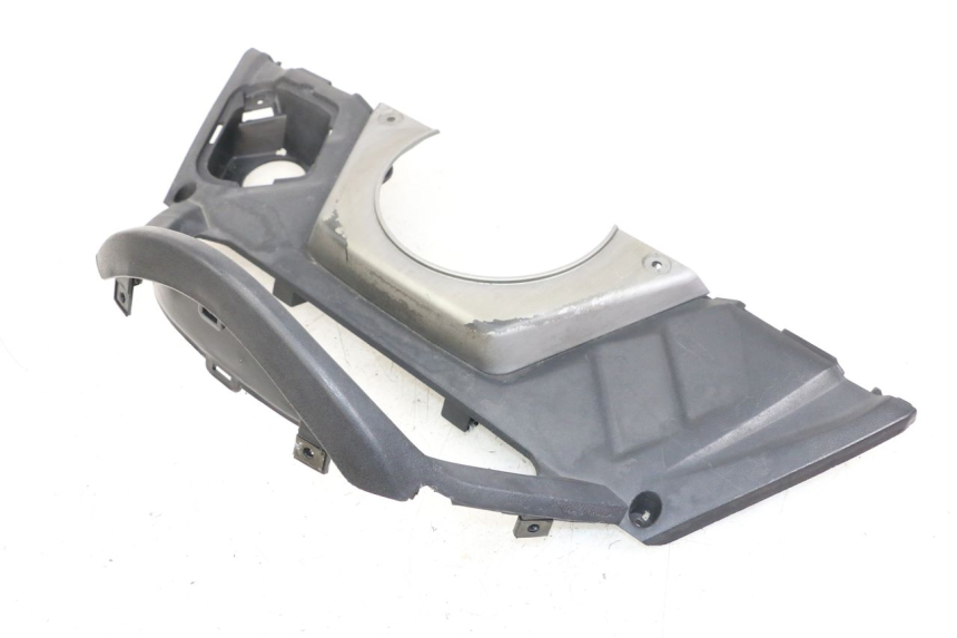 photo de ENTOURAGE CUENTA KILÓMETROS DAELIM S3 125 (2010 - 2017) - Primer plano técnico