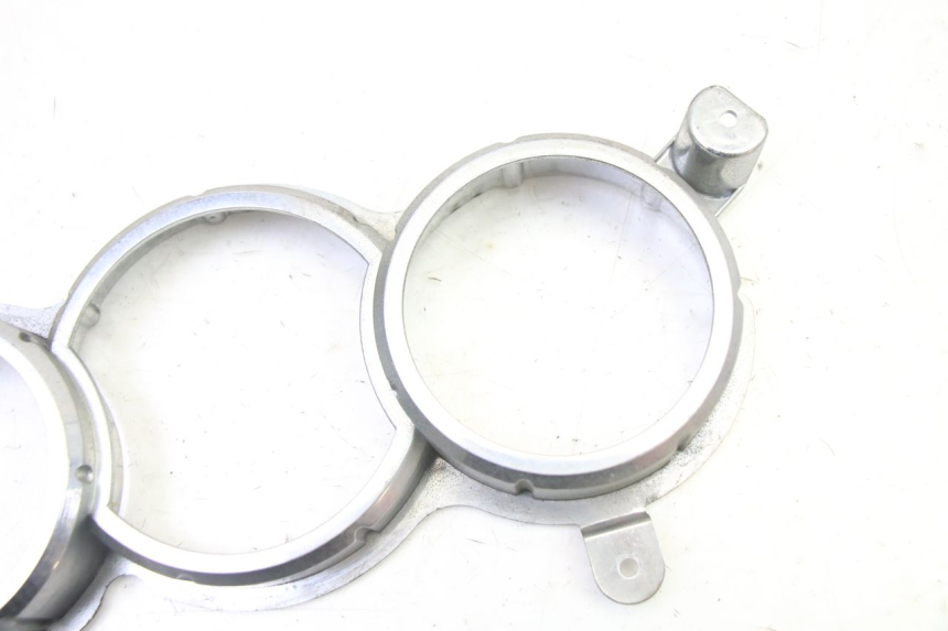 photo de CARENADO VELOCIMETRO PEUGEOT SATELIS 250 (2006 - 2012) - Zoom estado de uso