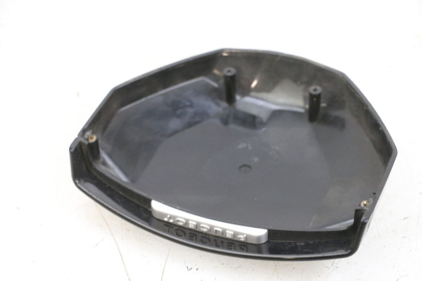 photo de CARENADO VELOCIMETRO PEUGEOT SPEEDFIGHT 4 4T EFI 50 (2021 - 2025) - Zoom estado de uso