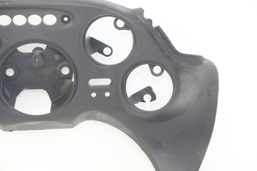 photo de ENTOURAGE CUENTA KILÓMETROS TRIUMPH SPRINT ST 955 (1999 - 2001) - Estado de la superficie y material