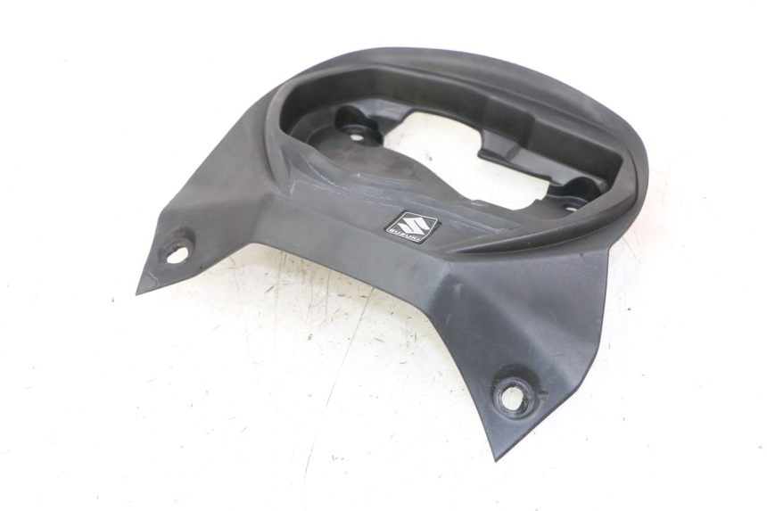 photo de CARENADO VELOCIMETRO SUZUKI GSX F GSXF 650 (2007 - 2015) - Detalles de los puntos de fijación