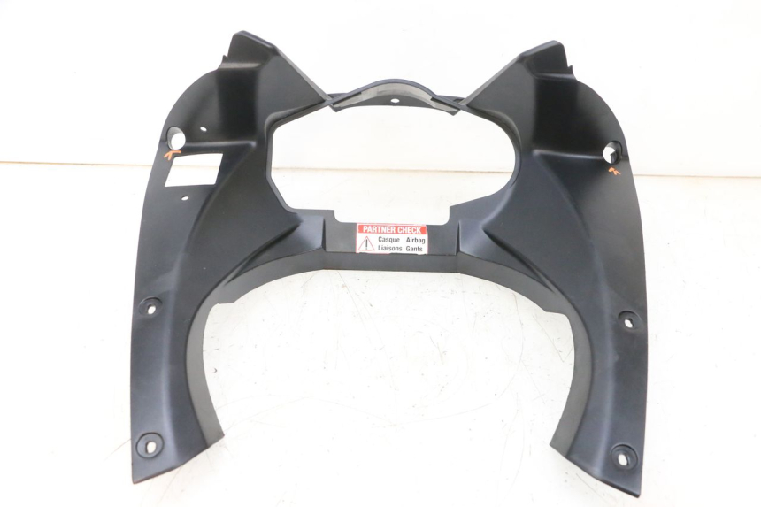 photo de CARENADO VELOCIMETRO YAMAHA TDM ABS 900 (2002 - 2014) - Detalles de los puntos de fijación