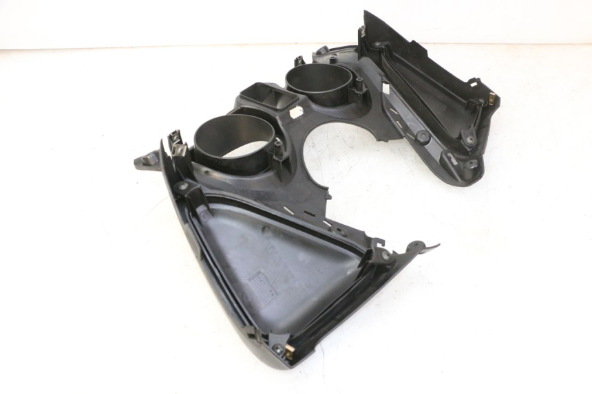 photo de CUADRO DE INSTRUMENTOS YAMAHA X-MAX XMAX 125 (2010 - 2013) - Primer plano técnico