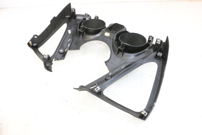 photo de CUADRO DE INSTRUMENTOS YAMAHA X-MAX XMAX 125 (2010 - 2013) - Detalles de los puntos de fijación