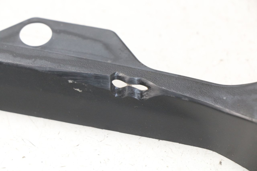 photo de CARENADO VELOCIMETRO YAMAHA XJ600 XJ DIVERSION 600 (1992 - 1997) - Detalles de los puntos de fijación