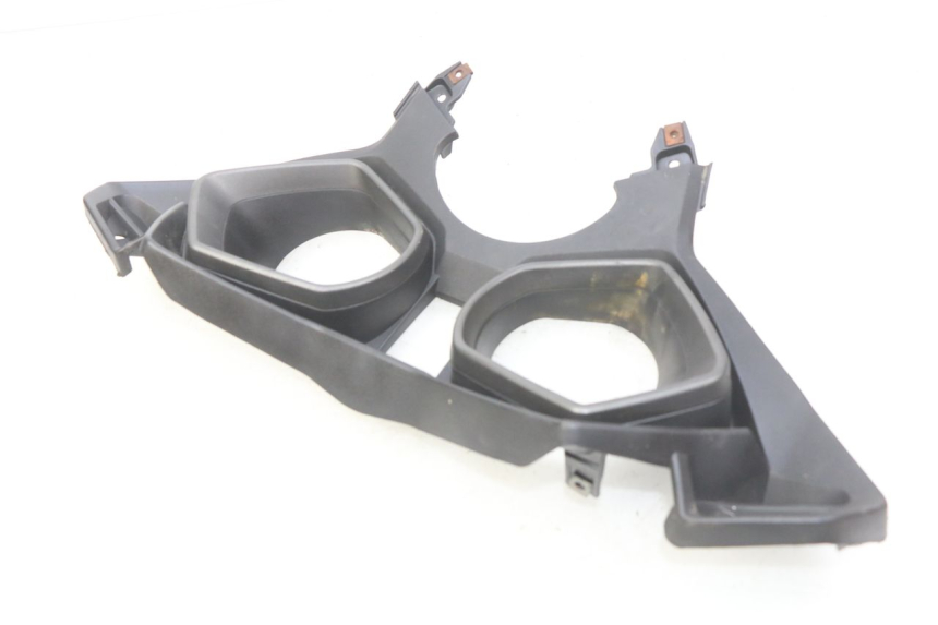 photo de ENTOURAGE CUENTA KILÓMETROS YAMASAKI YM T 125 (2015 - 2020) - Detalles de los puntos de fijación