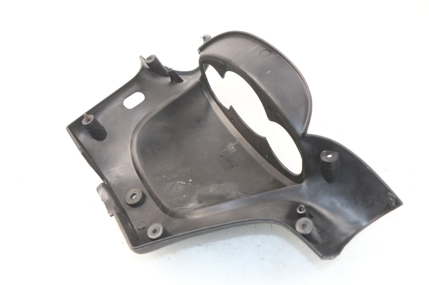 photo de CARENADO VELOCIMETRO YAMAHA YP MAJESTY 125 (1998 - 2001) - Detalle de la pieza