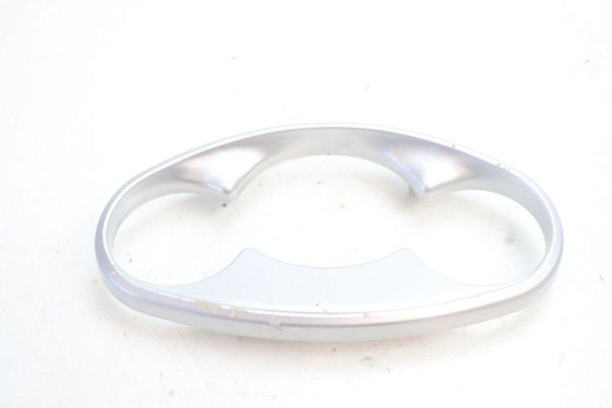 photo de CARENADO VELOCIMETRO YAMAHA YP MAJESTY 125 (2007 - 2010) - Detalle de la pieza